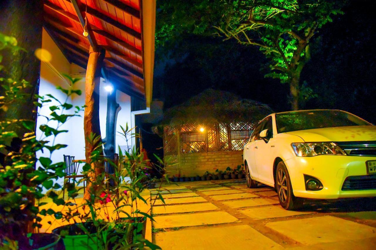 Grand 39 Ella Hotel ภายนอก รูปภาพ